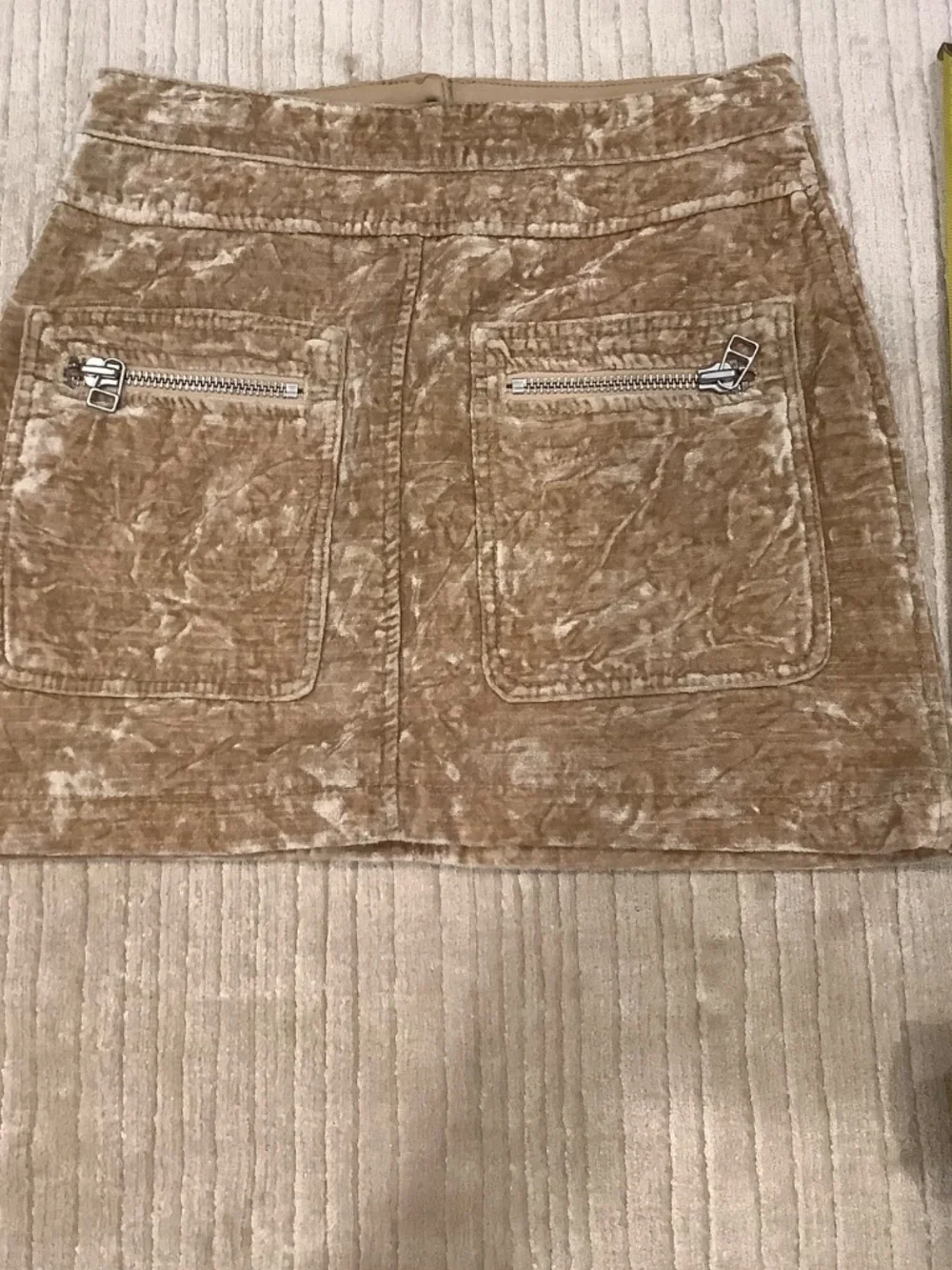 Free People Women’s Beige Velvet Mini Skirt, Solid, Zip Closure, Pockets, 0
